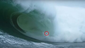 Wipeout del surfista Will Skudin el 28 de diciembre del 2023 en Mavericks, Half Moon Bay, California, Estados Unidos.