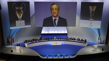 23/09/18 ASAMBLEA GENERAL DE SOCIOS COMPROMISARIOS DEL REAL MADRID EN EL PALACIO DE CONGRESOS DE MADRID
 
 
  FLORENTINO PEREZ PRESIDENTE DEL REAL MADRID