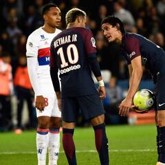 Cavani sobre Neymar: "No tengo ningún problema con él"