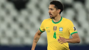 RIO DE JANEIRO, BRAZIL - JULY 05: Marquinhos of Brazil controls the ball during a semi-final match of Copa America Brazil 2021 between Brazil and Peru at Estadio Ol&iacute;mpico Nilton Santos on July 05, 2021 in Rio de Janeiro, Brazil. (Photo by Buda Mend