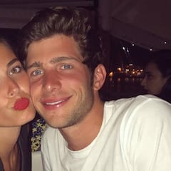 Sergi Roberto y Coral Simanovich anuncian su compromiso