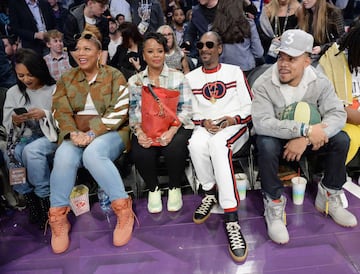 Queen Latifah, Shante Broadus, Snoop Dogg y Chance the Rapper estuvieron en el Staples.