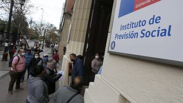 ¿Cómo puedo consultar los bonos pendientes a través del IPS en línea?