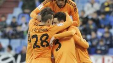 El Castilla salió del descenso en Zaragoza.