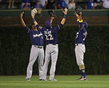 Milwaukee necesita ganar un juego más que los Cubs para llevarse la división. 