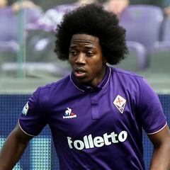 Carlos Sánchez marca en la derrota de Fiorentina