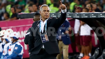 Hernán Torres lamenta la derrota de Deportes Tolima ante Nacional en la final de ida.