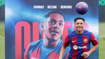 05/01/24 PRESENTACION DEL NUEVO JUGADOR DEL FC BARCELONA VITOR ROQUE EN EL CAMP TITO VILANOVA DE LA CIUTAT ESPORTIVA