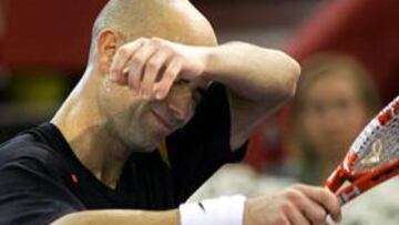 <b>ADIÓS. </B>Andre Agassi ha renunciado a participar en el Masters Series de París.