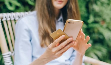 SAT solicita evitar transferencias entre cuentas propias por este motivo: qué hacer y multas