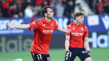 Budimir celebra uno de sus goles.