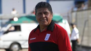 Otro despido en Primera B: 'Koke' Contreras se fue de Melipilla