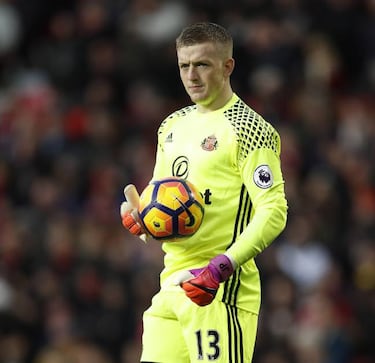 Blow for Black Cats: Pickford ruled out for two months