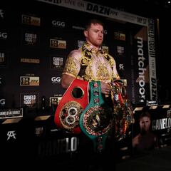 Canelo Álvarez fuera del listado de los mejores boxeadores del 2022