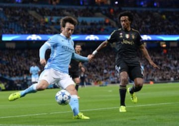 Cuadrado recupera su nivel poco a poco. Ante Manchester defendió y atacó con intensidad.