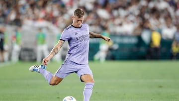 Pasadena (United States), 31/07/2022.- Real Madrid midfielder Toni Kroos in action during the second half of the pre-season game between Juventus F.C. and Real Madrid at the Rose Bowl in Pasadena, California, USA, 30 July 2022. (Estados Unidos) EFE/EPA/ETIENNE LAURENT
