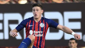 Adolfo Gaich se queda