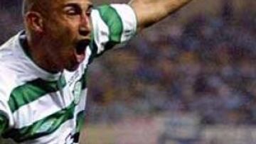 <b>GOLEADOR.</b> Si el Celtic mete un gol, casi seguro que es del letal Larsson.