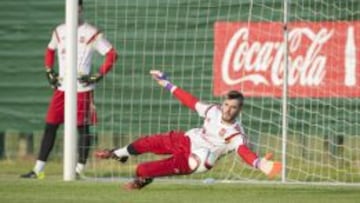 De Gea, durante un entrenamiento con la Selecci&oacute;n.