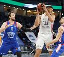 Edy Tavares repite premio al Mejor Defensor de la Euroliga