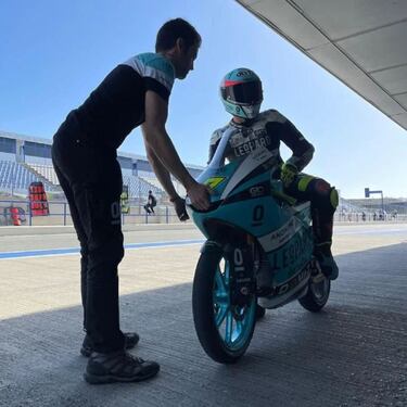 Canet vuela y bate el récord de Portimao con Acosta cerca