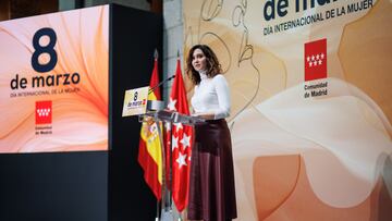 La presidenta de la Comunidad de Madrid, Isabel Díaz Ayuso, interviene durante el acto institucional de entrega de los Reconocimientos 8 de Marzo, en la Real Casa de Correos, a 8 de marzo de 2024, en Madrid (España). Con la entrega de premios, el Ejecutivo Regional destaca la relevancia y trayectoria de personas e instituciones en distintos ámbitos de la sociedad. El acto se celebra con motivo del Día Internacional de la Mujer.
08 MARZO 2024;AYUSO;RECONOCIMIENTO;MADRID;8M;8 DE MARZO
Alejandro Martínez Vélez / Europa Press
08/03/2024