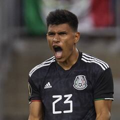 Los zurdos arreglaron la tanda que inició mal Raúl Jiménez