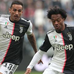 Cuadrado o Danilo, la duda de Sarri para enfrentar a Bologna