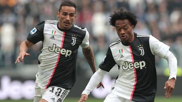 Cuadrado o Danilo, la duda de Sarri para enfrentar a Bologna