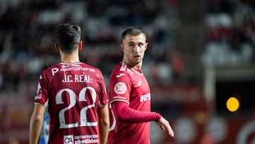 Flakus y Real ante el CE Sabadell.