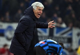 Scalvini arruina la noche nostálgica de Gasperini