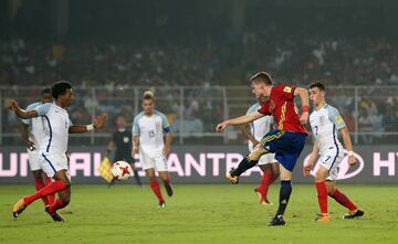 Sergio Gómez también marcó el 0-2.