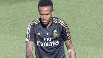 27/09/19
REAL MADRID ENTRENAMIENTO
3 E MILITAO