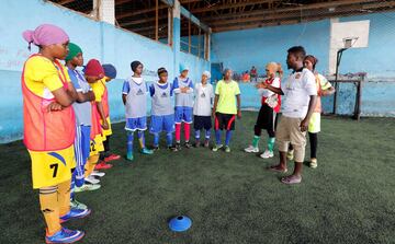 'Golden Girls' el primer club de fútbol femenino de Somalia