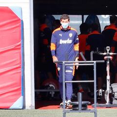 Los pesos pesados del Valencia le piden a Gracia que no dimita