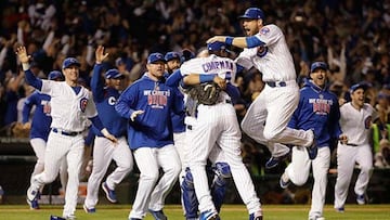 1. Los Chicago Cubs hacen el milagro y rompen la maldición de la cabra coronándose Campeones de la Serie Mundial.