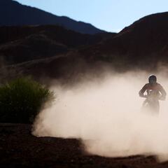 Joan Barreda pierde el liderato por una hora de sanción