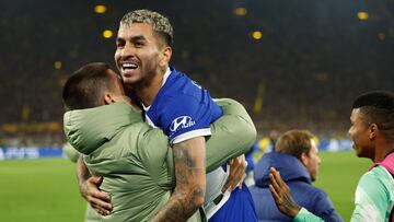 ?ngel Correa celebra el 2-2 en el Borussia Dortmund-Atl¨¦tico de Champions.