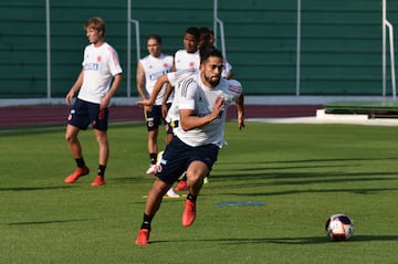 La Selección Colombia se prepara en Santa Cruz de la Sierra para el partido del próximo jueves ante Bolivia. Reinaldo Rueda ya tiene a disposición a varios de los convocados.