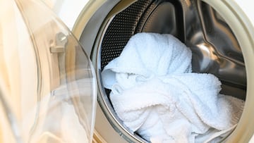 Un experto descoloca al desvelar cada cuántos días hay que echar las toallas a lavar: “El 89% de las toallas tienen bacterias que causan enfermedades”