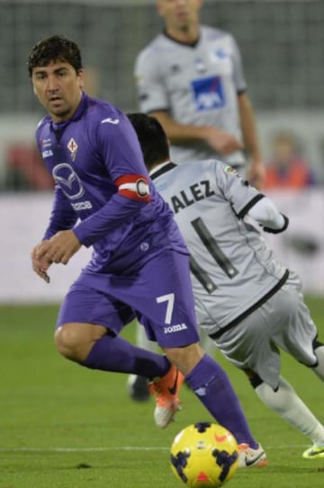 David Pizarro fue capitán de Fiorentina en varios encuentros.
