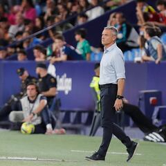 Escribá: “Estamos satisfechos con el punto, pero con la sensación de que se nos escaparon dos”