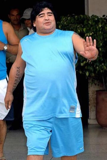 Posterior a su retiro, el '10' comenzó a sufrir de sobrepeso, lo que derivó en problemas de salud que lo tuvieron, en ocasiones, muy complicado.