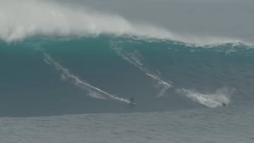La ola gigante de Belharra, surfeada por dos surfistas franceses este sábado 15 de febrero.