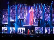 Robbie Williams dedica ‘Angels’ a Diogo Jota en el RCDE Stadium