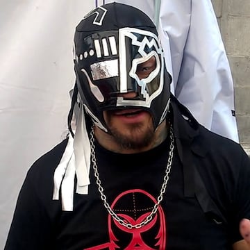 Tras una larga rivalidad, finalmente Cibernético y La Parka se enfrentaron en un duelo de máscaras en Triplemanía 12, evento en el que conocimos el rostro de Octavio López Arriola (Cibernético), situación que lejos, de terminar con el feudo, lo hizo más fuerte.