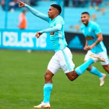 El mediocampista peruano de 19 años fue fichado por el equipo de Matías Almeyda, el jugador llegó a San José Earthquakes proveniente de Sporting Cristal. 