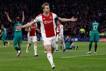 De Ligt anotó el 1-0.