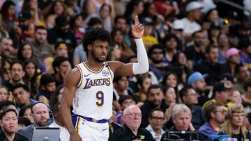 Bronny se diluye en una rivalidad de tiempos pasados