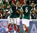 'Chicharito' Hernández y Alanís resuelven un partido cómodo